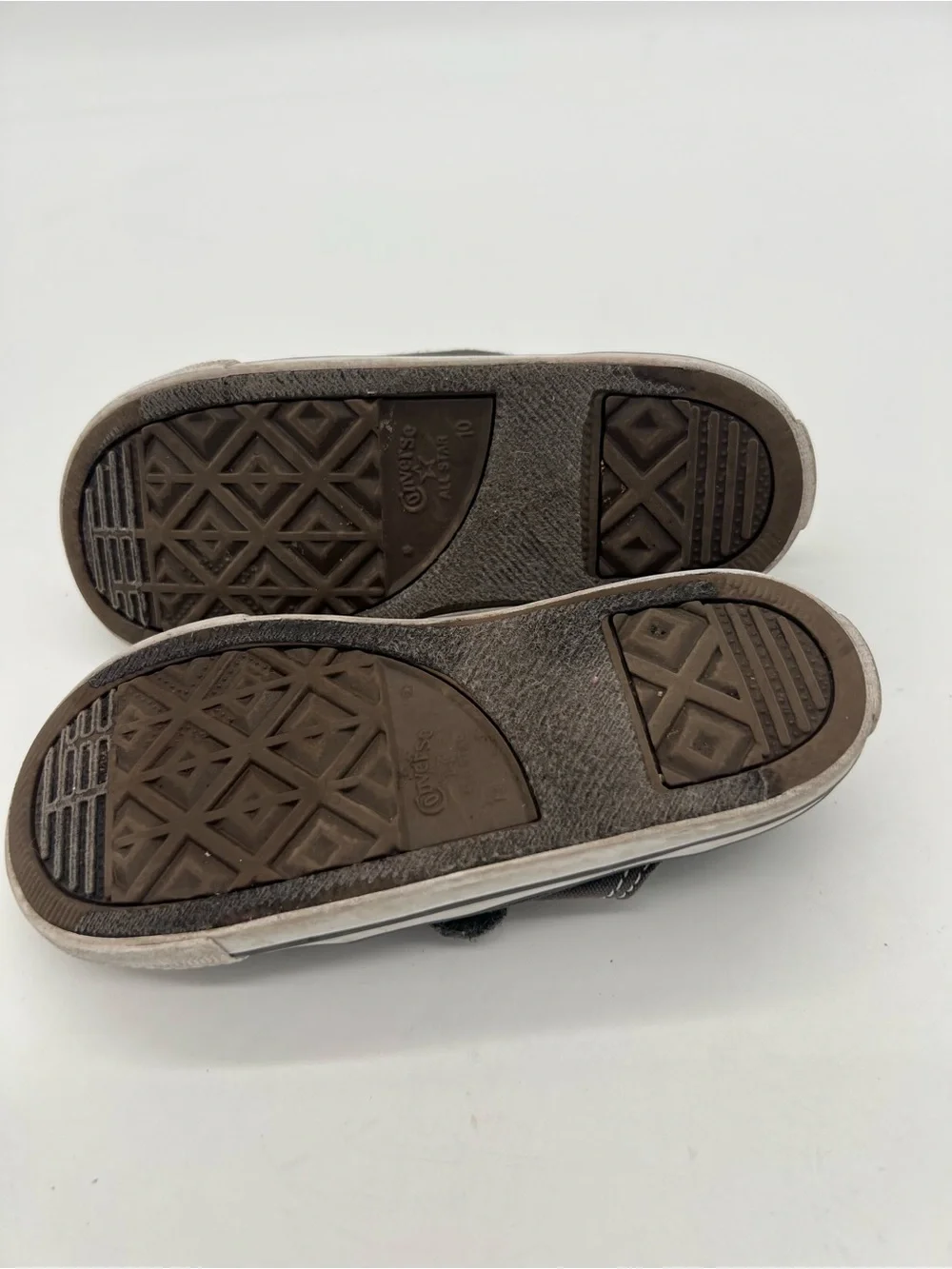 Converse All Star Boys Gray Sneakers Sz 10